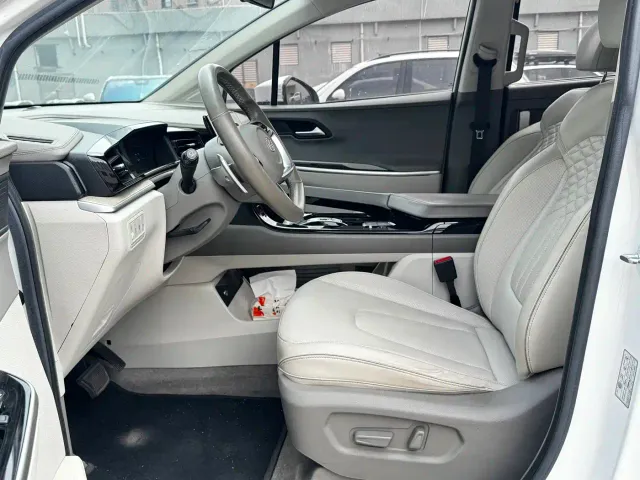 Hyundai Custo — Фото автомобиля 5