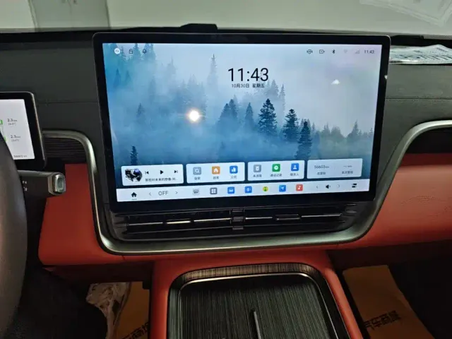 Dongfeng eπ 008 — Фото автомобиля 12