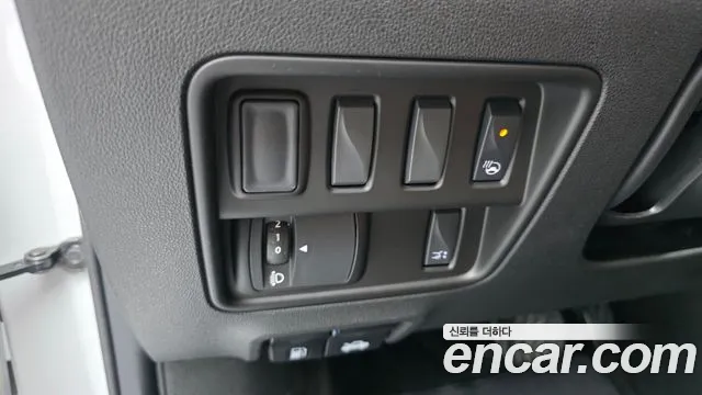 Renault Korea QM6 New — Фото автомобиля 12