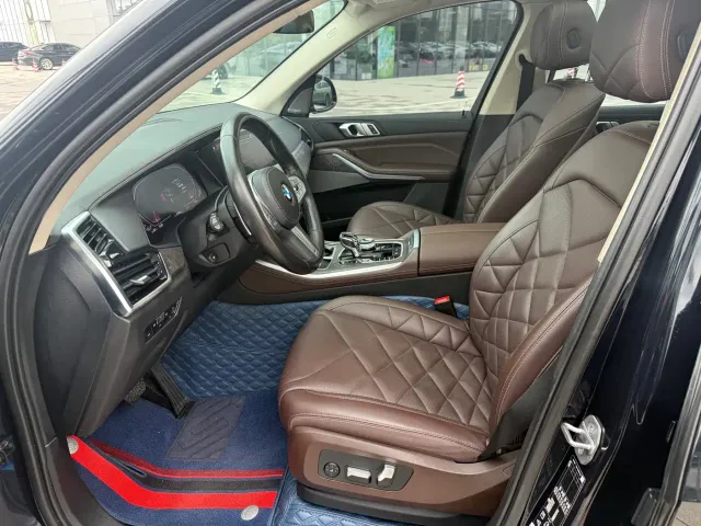 BMW X5 — Фото автомобиля 11