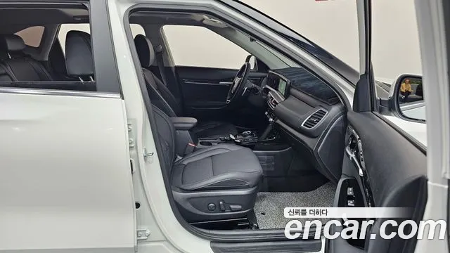 Kia Seltos New — Фото автомобиля 16