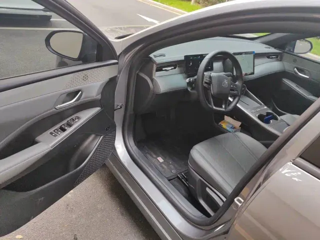 BYD Qin PLUS — Фото автомобиля 17