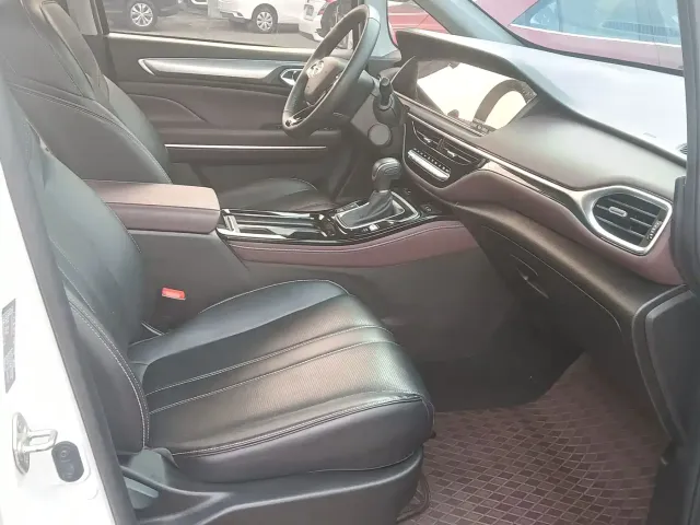 GAC Trumpchi M6 — Фото автомобиля 12