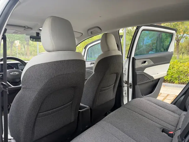 Geely Geometry E Firefly — Фото автомобиля 9