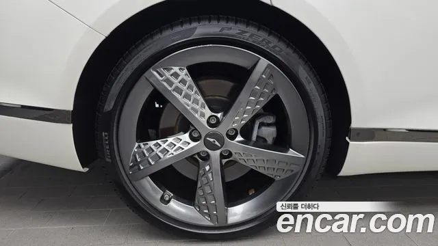 Genesis G80 Бензин 3.5 турбо AWD — Фото автомобиля 5
