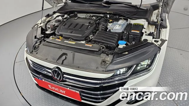 Volkswagen Arteon Arteon 2.0 TDI R-LINE 4Motion — Фото автомобиля 6