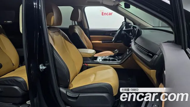 Kia Canival Carnival 4 поколение Дизель 9 мест Prestige — Фото автомобиля 10