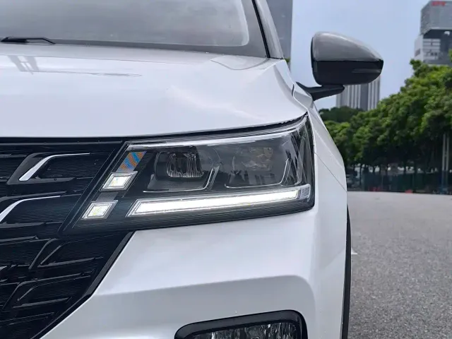 Wuling Xingchi — Фото автомобиля 10