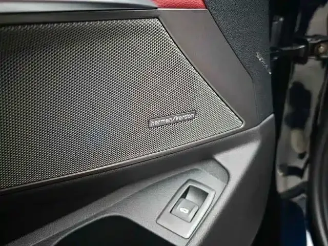 BMW 3 Series — Фото автомобиля 12