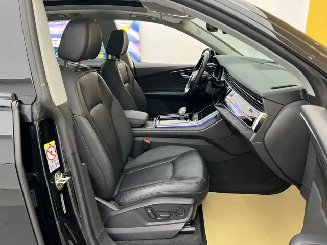 Audi Q8 — Фото автомобиля 21