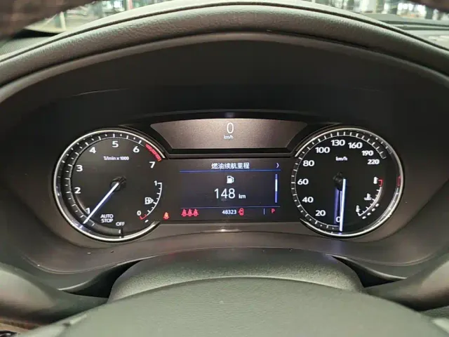 Cadillac XT4 — Фото автомобиля 11
