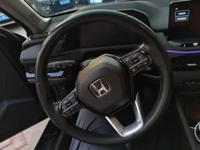Honda Accord — Фото автомобиля 15