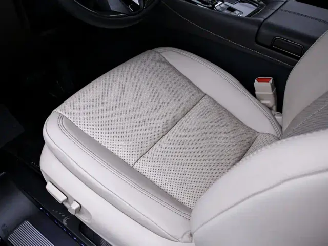 Toyota Alphard — Фото автомобиля 14