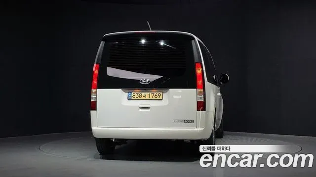 Hyundai Staria Staria Карго 5 мест — Фото автомобиля 4
