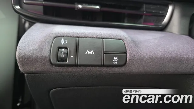Hyundai AVANTE — Фото автомобиля 19