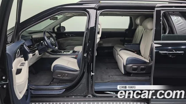 Kia Carnival — Фото автомобиля 21