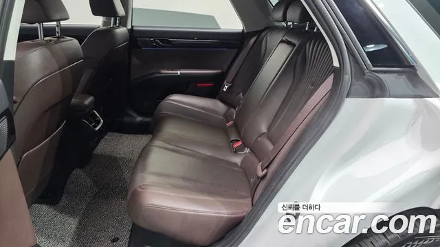 Hyundai Grandeur GN7 — Фото автомобиля 11