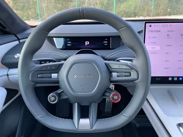 Xiaomi SU7 — Фото автомобиля 10
