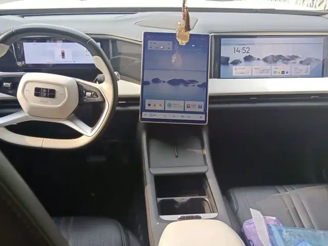 Geely Galaxy L7 — Фото автомобиля 10
