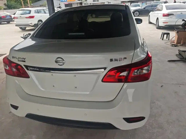 Nissan Sylphy — Фото автомобиля 5