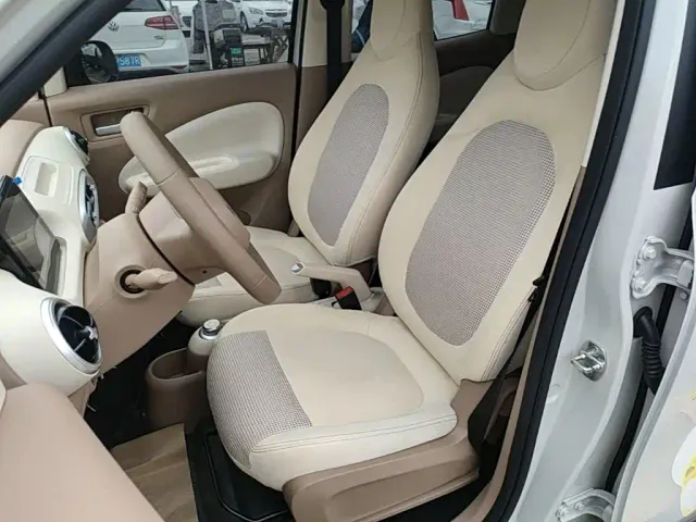 Wuling Hongguang Mini EV — Фото автомобиля 14