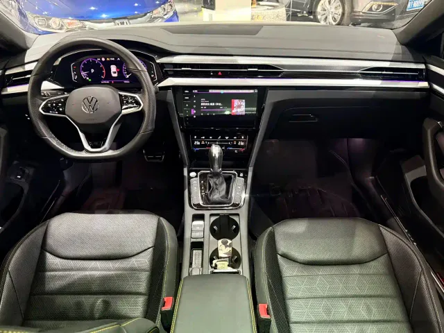 Volkswagen CC — Фото автомобиля 7