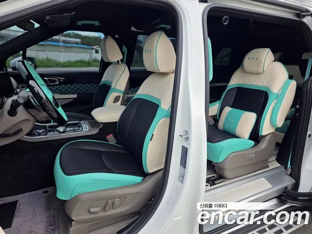 Kia Carnival Generation 4 — Фото автомобиля 14