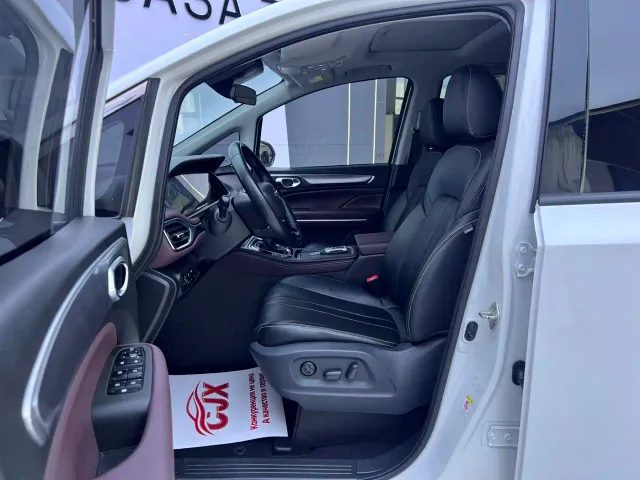 GAC Trumpchi M6 — Фото автомобиля 7