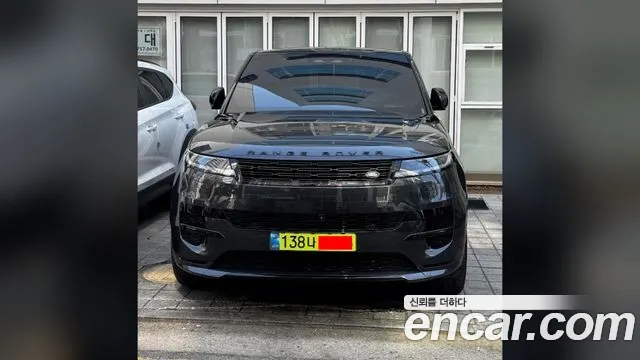 Land Rover Range Rover Sport — Фото автомобиля 3