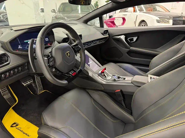 Lamborghini Huracan — Фото автомобиля 5