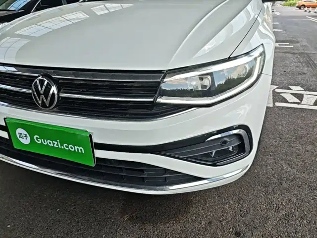 Volkswagen Bora — Фото автомобиля 17