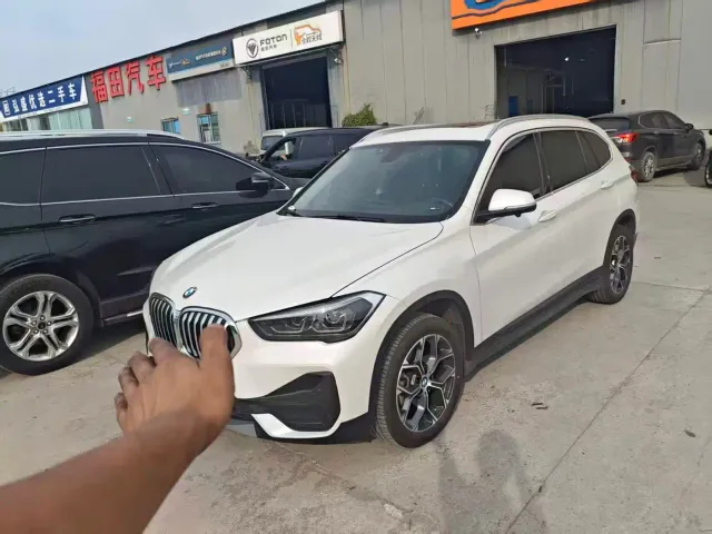 BMW X1 — Фото автомобиля 14