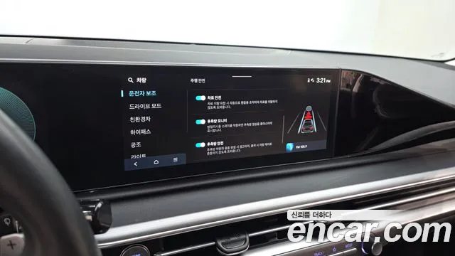 Hyundai Grandeur GN7 — Фото автомобиля 14
