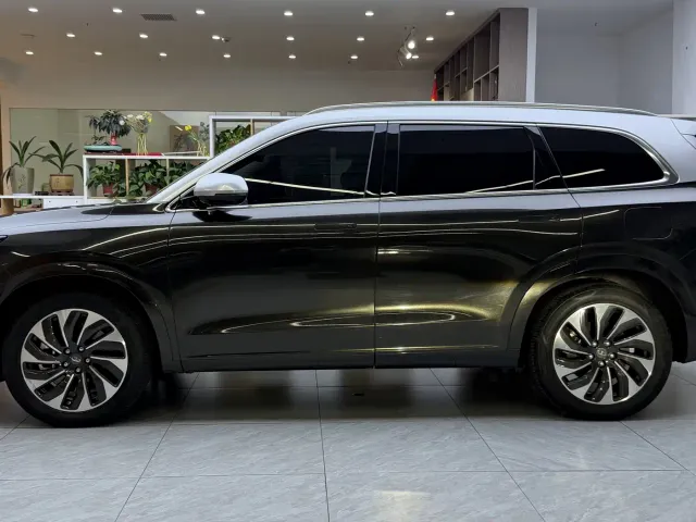 Aito M7 — Фото автомобиля 3