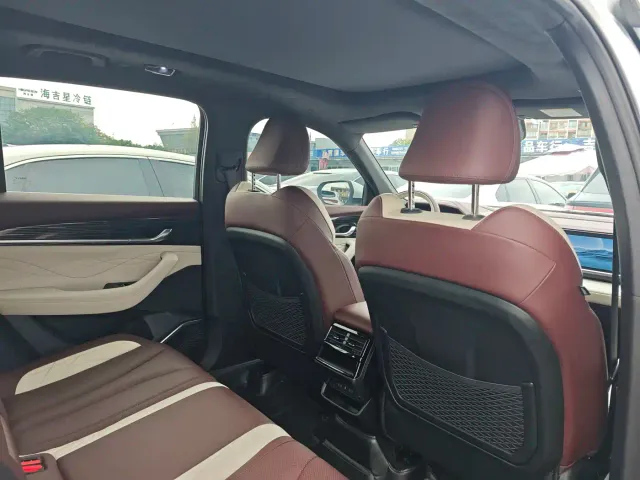 Geely Xingyue L — Фото автомобиля 7