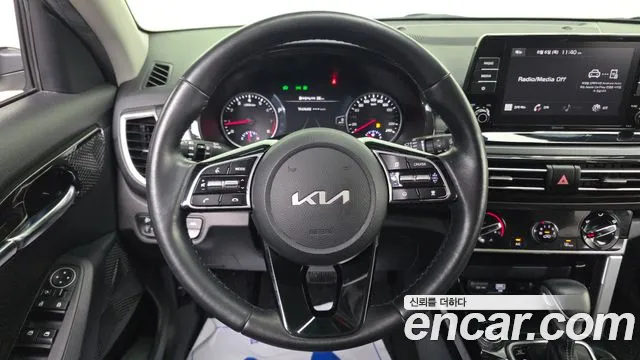 Kia Seltos Seltos Бензин 1.6 турбо 2WD — Фото автомобиля 14