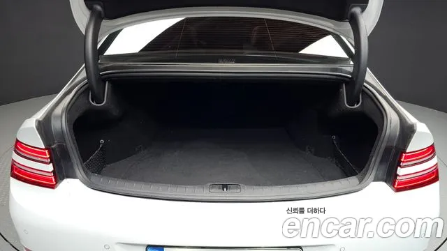 Genesis G80 RG3 — Фото автомобиля 20