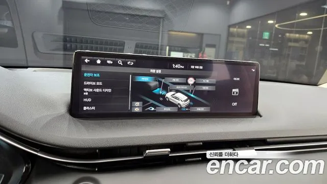 Genesis GV70 2.5T Бензин 2WD — Фото автомобиля 16
