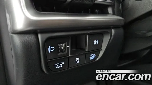 Hyundai Grandeur GN7 — Фото автомобиля 28