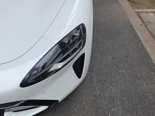 Xiaomi SU7 — Фото автомобиля 5