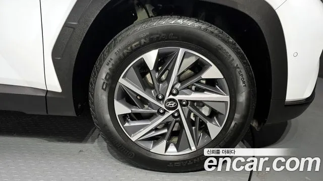 Hyundai Tucson — Фото автомобиля 5
