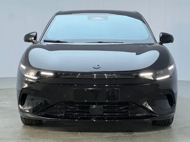 Leapmotor Lafa 5 — Фото автомобиля 2