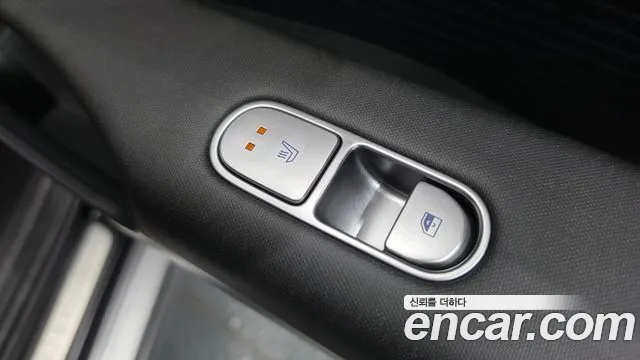 Hyundai Ioniq 6 — Фото автомобиля 28