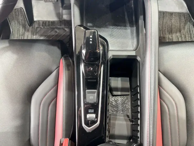 Geely Binyue — Фото автомобиля 22