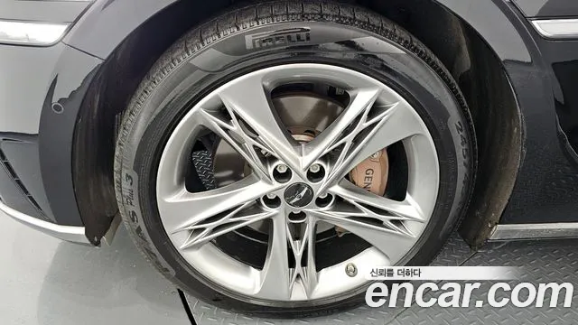 Genesis G90 Бензин 3.5 Turbo e-S/C AWD — Фото автомобиля 5