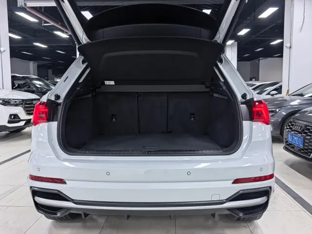Audi Q3 — Фото автомобиля 21