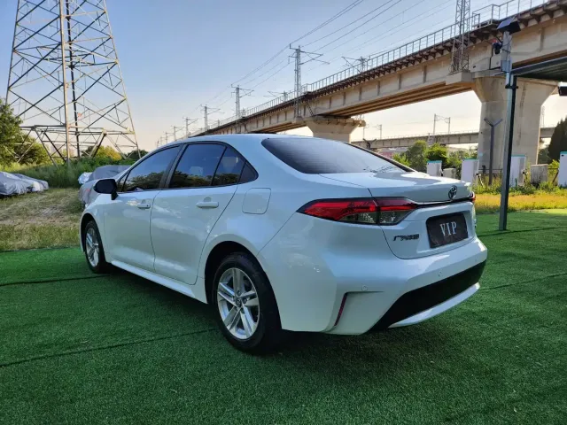 Toyota Levin 2022 185T CVT Luxury Edition — Фото автомобиля 4