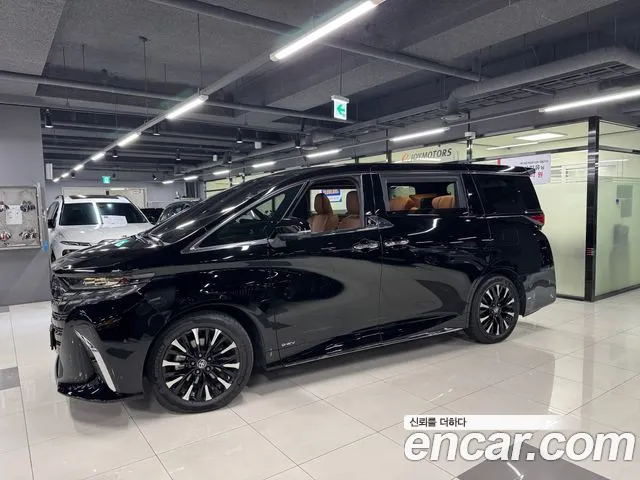 Toyota Alphard — Фото автомобиля 2