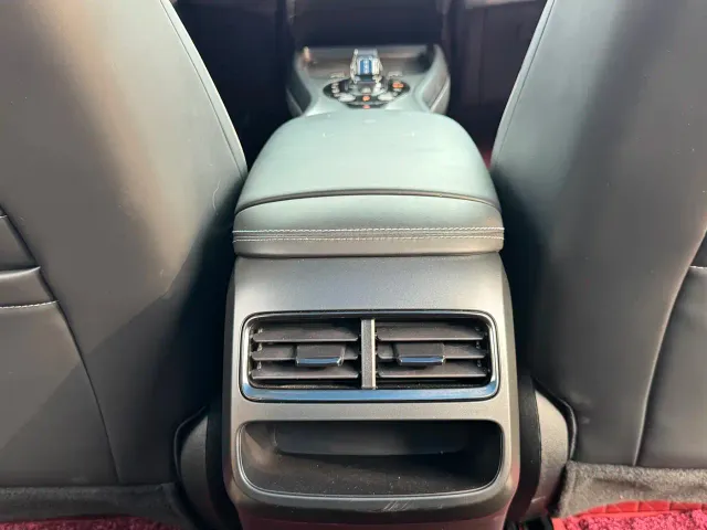 BYD Seal — Фото автомобиля 23