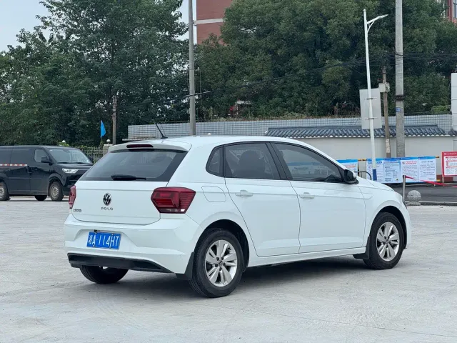 Volkswagen Polo — Фото автомобиля 11